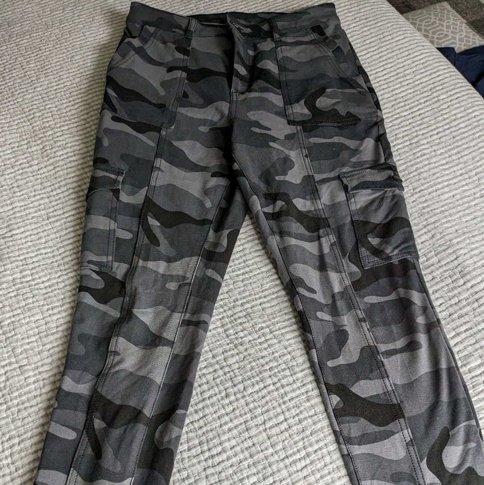 Gray army-like style pants